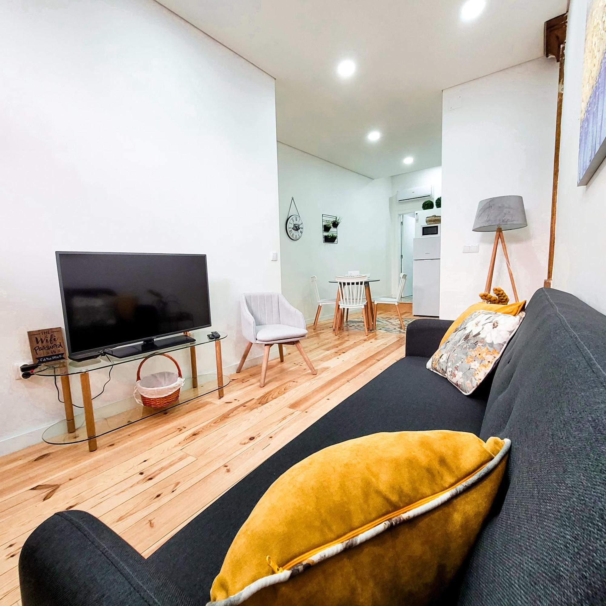 Casas Da Ferraria By 4u - Tonho Da Chica & Avo Marchao * Abrantes